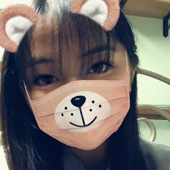 Meet your Posher, Rena - Picture 2 of 2